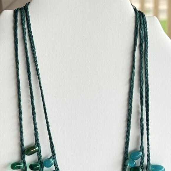 HANDMADE Multistrand Turquoise Glass Bead Necklace 19 in + 2.5 in Ext. Blue Teal - Picture 6 of 8